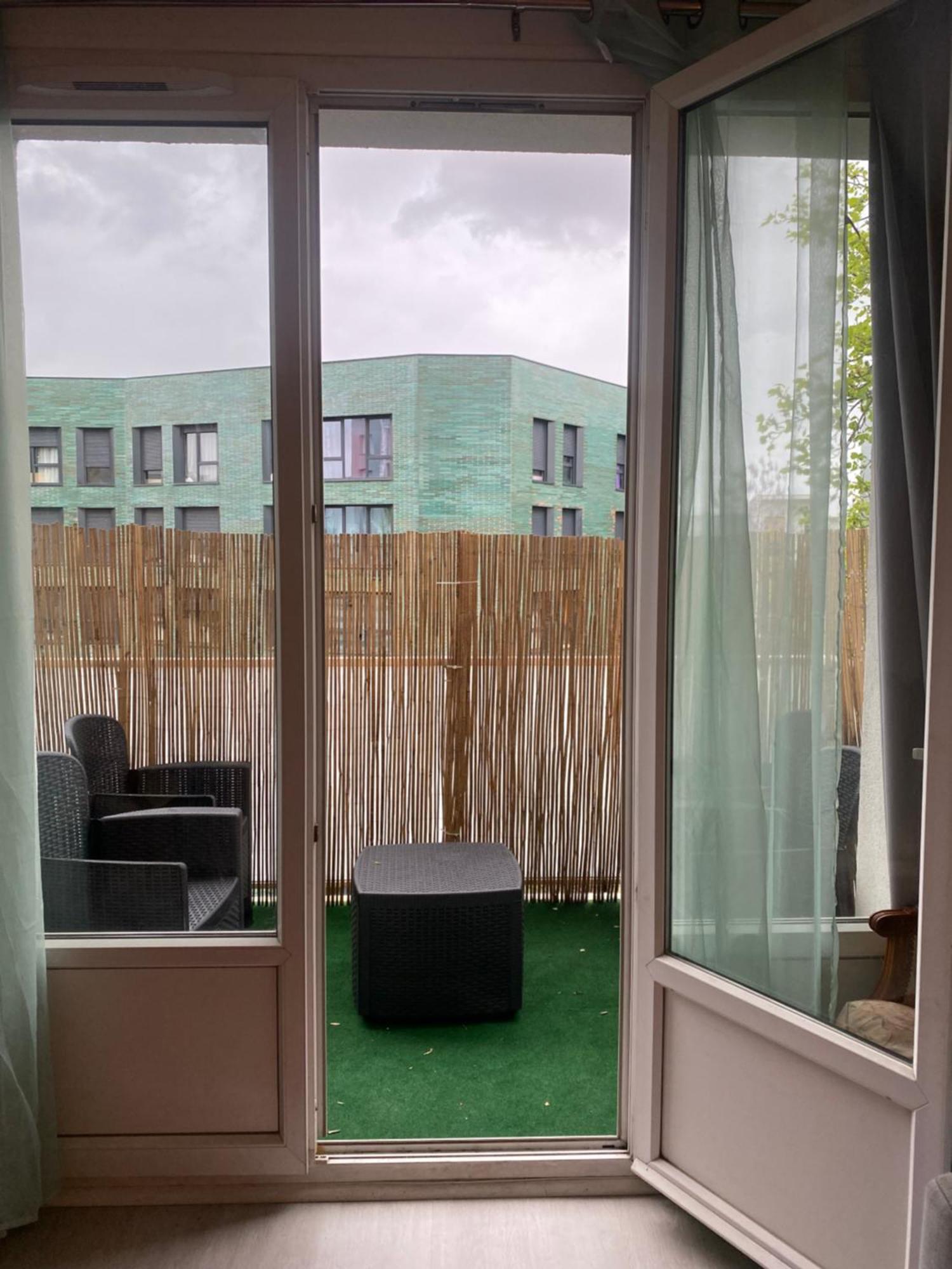 Appartement De 3 Chambres Ris-Orangis Exterior photo